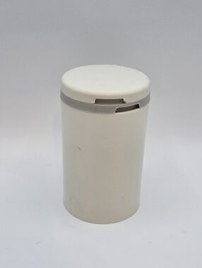 Tupperware Spice Tower Shaker